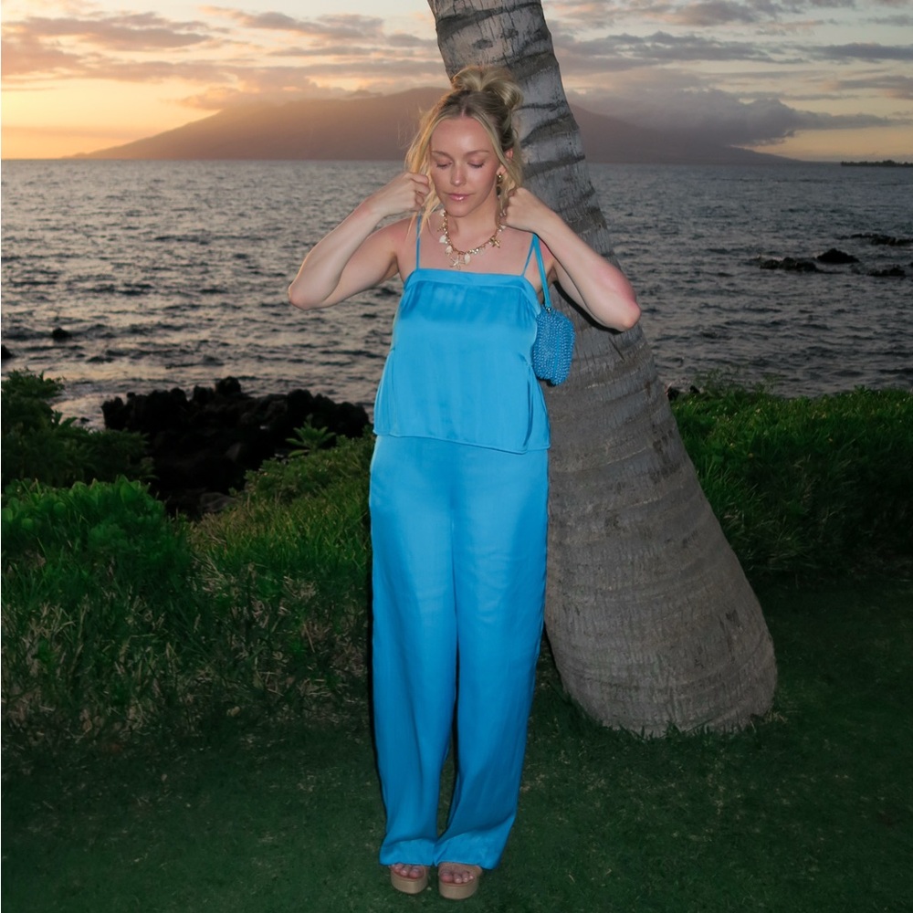 House of Harlow Two Piece Blue Pant Set - Picture 4 of 11